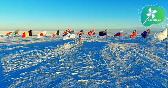 นี่คือ “หมุด”(ขั้วโลกใต้) เป็นที่คุณสามารถเดินทางไปได้หลายเขตเวลา